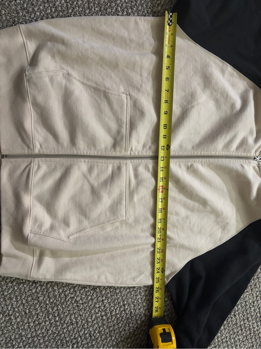 Brandy Melville Cream and Black Colorblock Hoodie NWOT - Picture 4 of 5